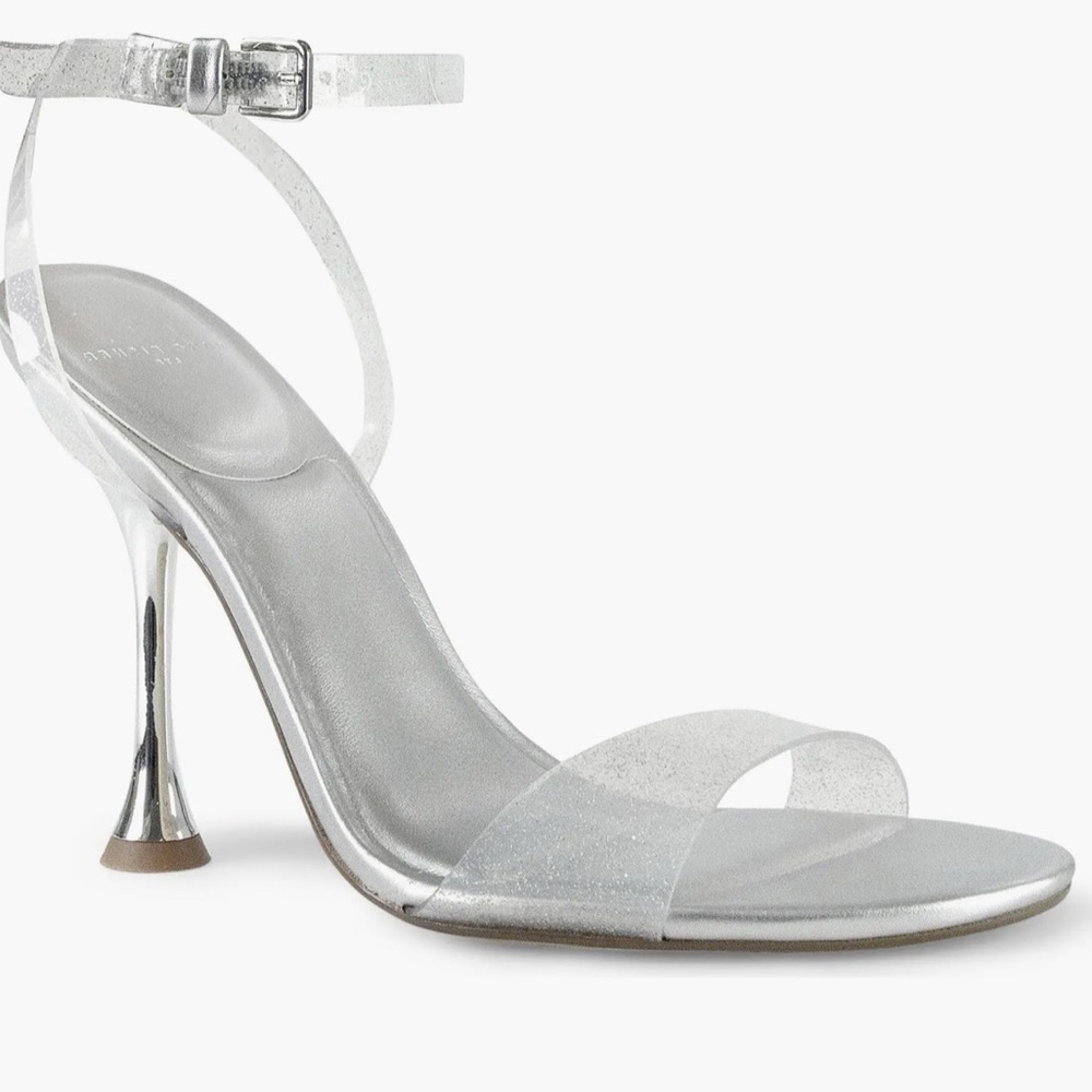 Marc Fisher Calisty Elegant Silver Women's Heels Sz 8M